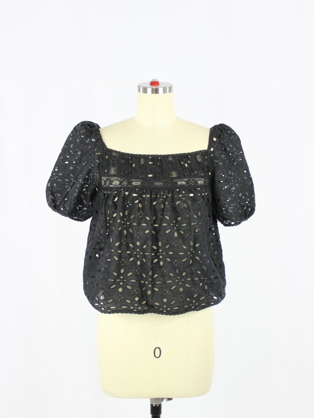 Aritzia WILFRED Sophie Black 100% Cotton Eyelet Puff Sleeve Blouse, Size XXS
